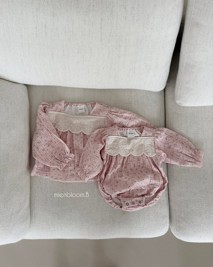 Little Foxx – Bebe Lala Floral Suit