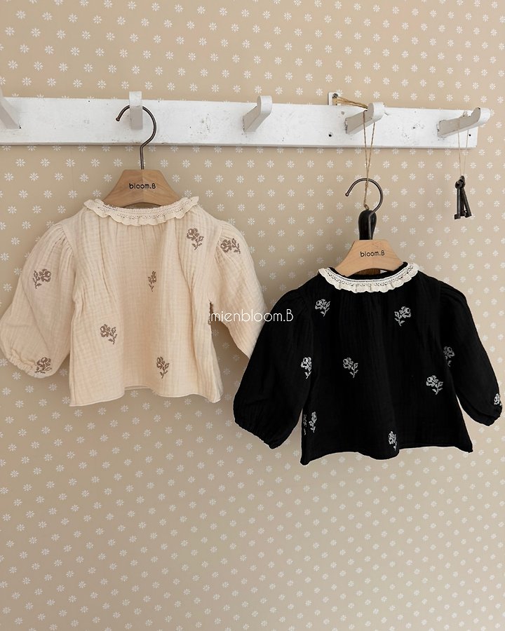Little Foxx – Kids Rose Embroidered Blouse