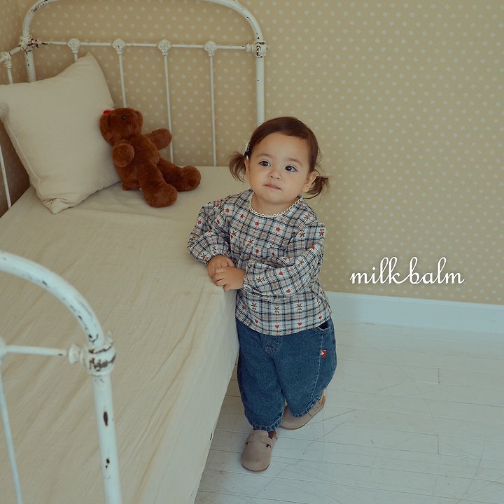 Little Foxx – Check Bear Blouse