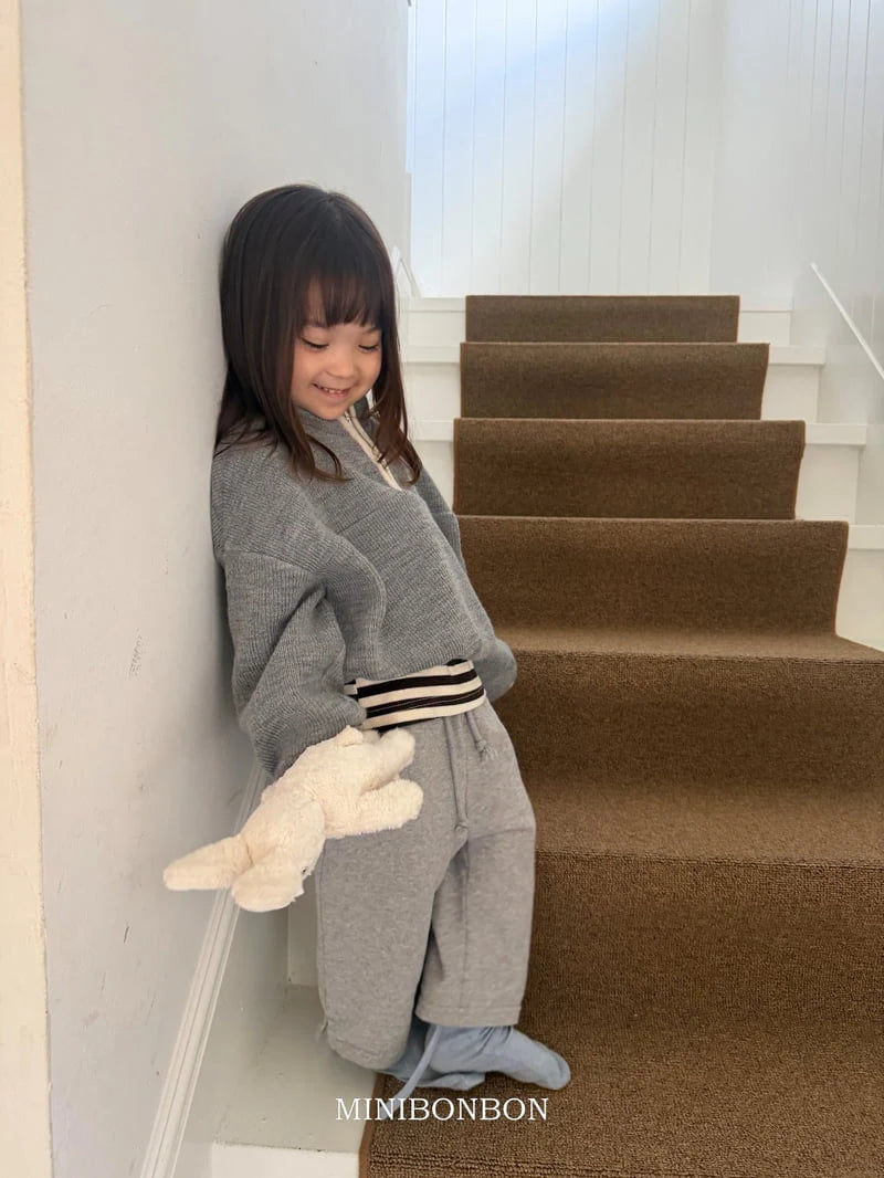 Little Foxx – Half Walk Zip-up Top