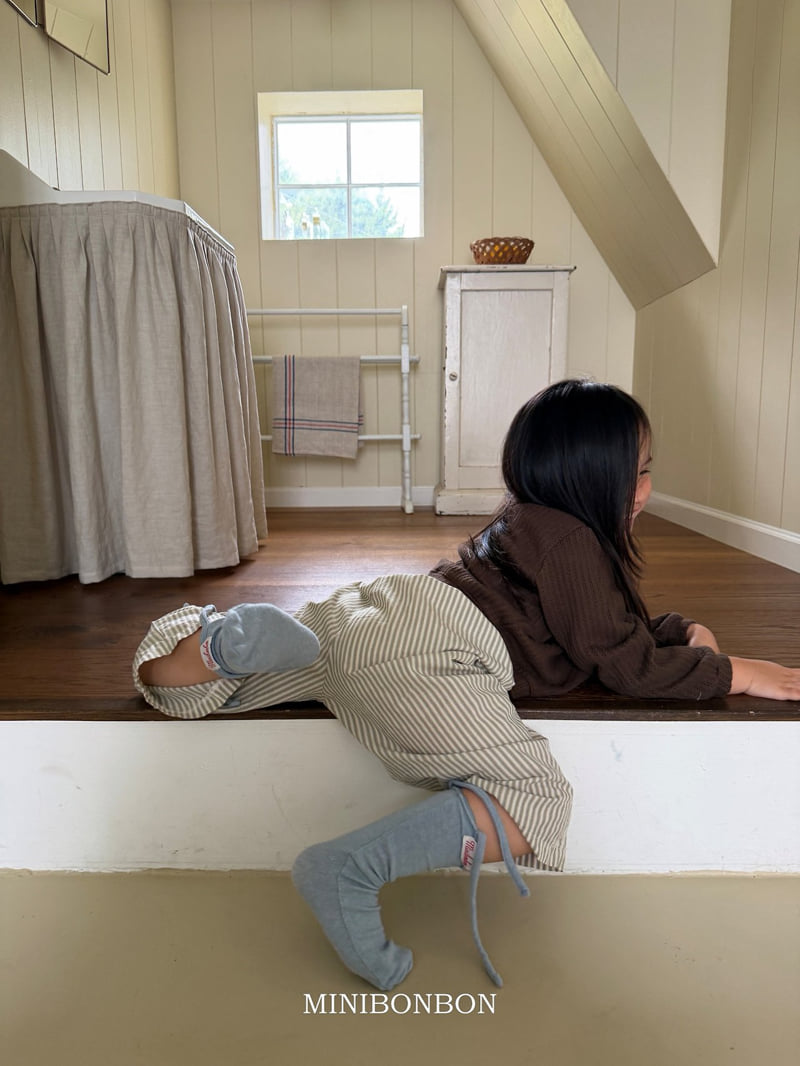 Little Foxx – String Knee Socks