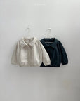 Little Foxx – Ruffle Short Trench Coat