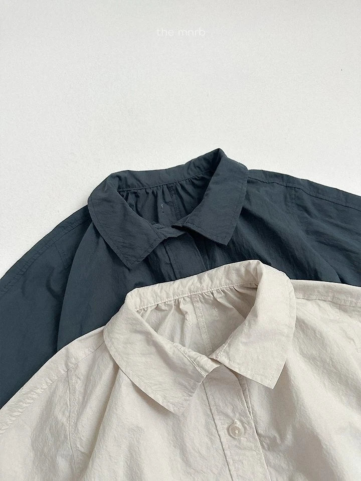 Little Foxx – Ruffle Short Trench Coat