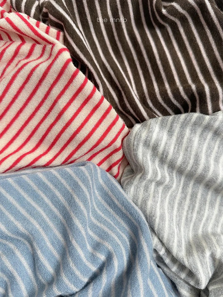 Little Foxx – Merry Mock Neck Tee