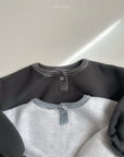 Little Foxx – Pofo Button Placket Sweatshirt