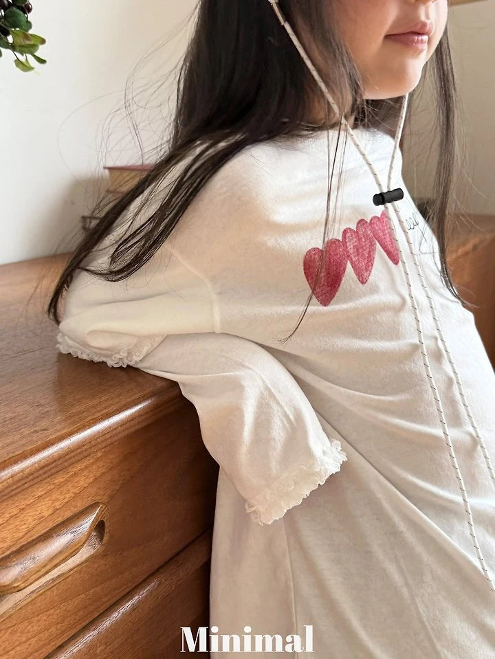 Little Foxx – Deep Heart Lace Tee