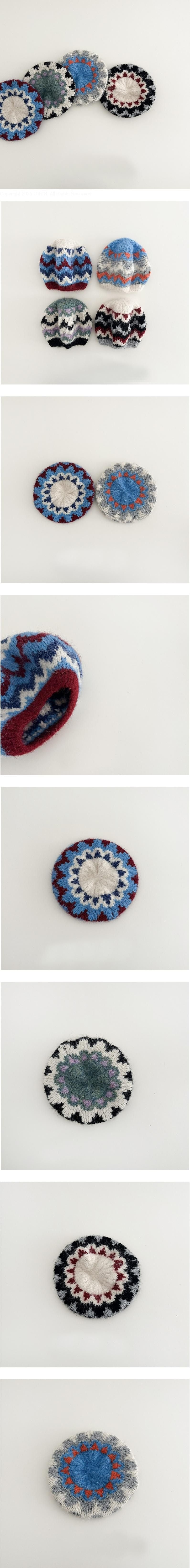 Little Foxx – Snowflake Beret Hat