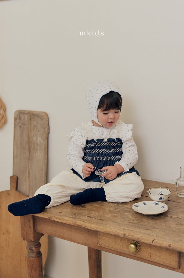 Little Foxx – Belle Smocked Blouse