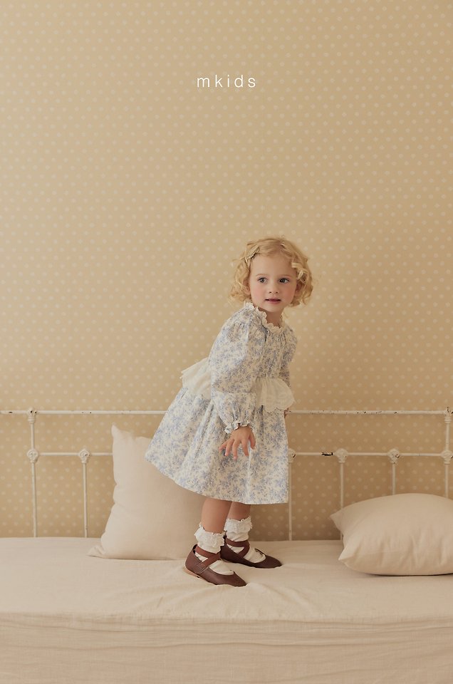 Little Foxx – Floral Lace Socks