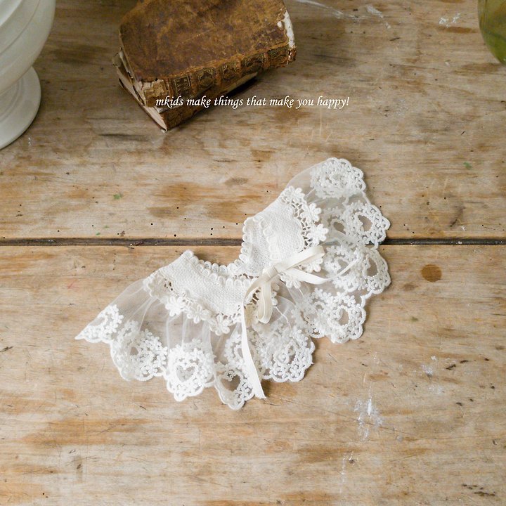 Little Foxx – Cecile Lace Cape