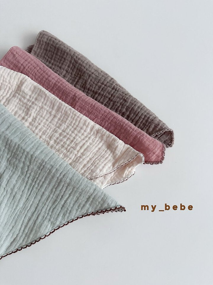 Little Foxx – Double Layer Pintuck Bonnet