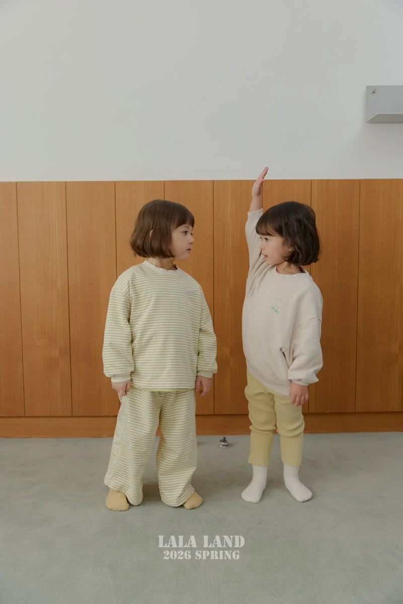 Sweetheart Sweatshirt3_byLittleFox_jetztvorbestellen