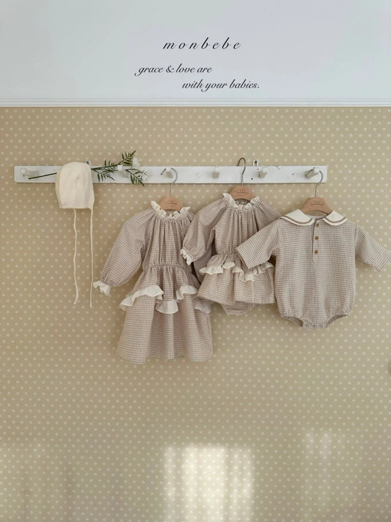 Bella One-piece2_byLittleFox_jetztvorbestellen