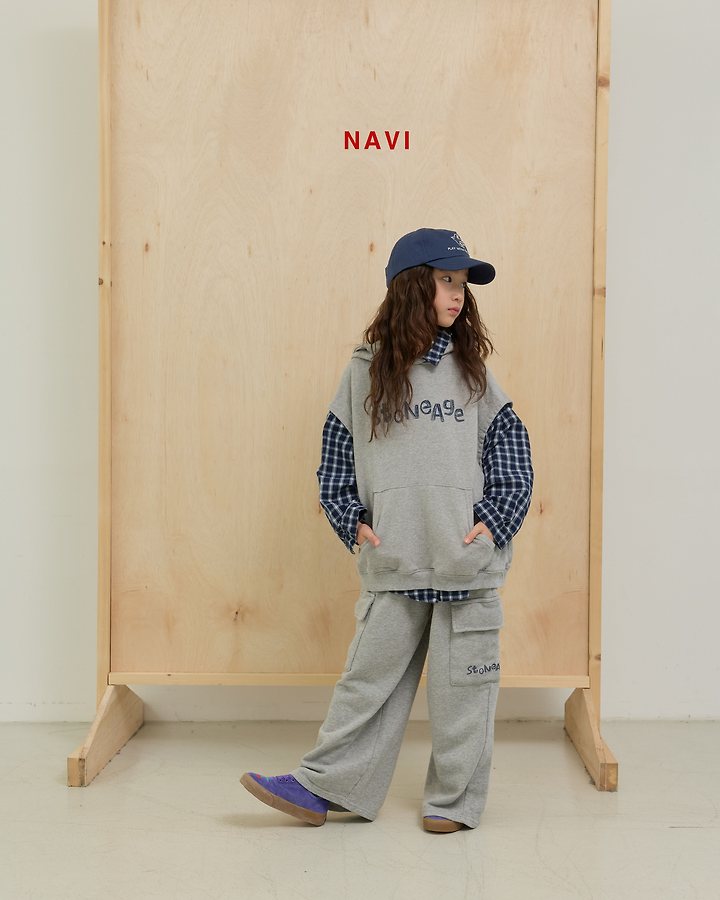 Little Foxx – Stone Hood Vest