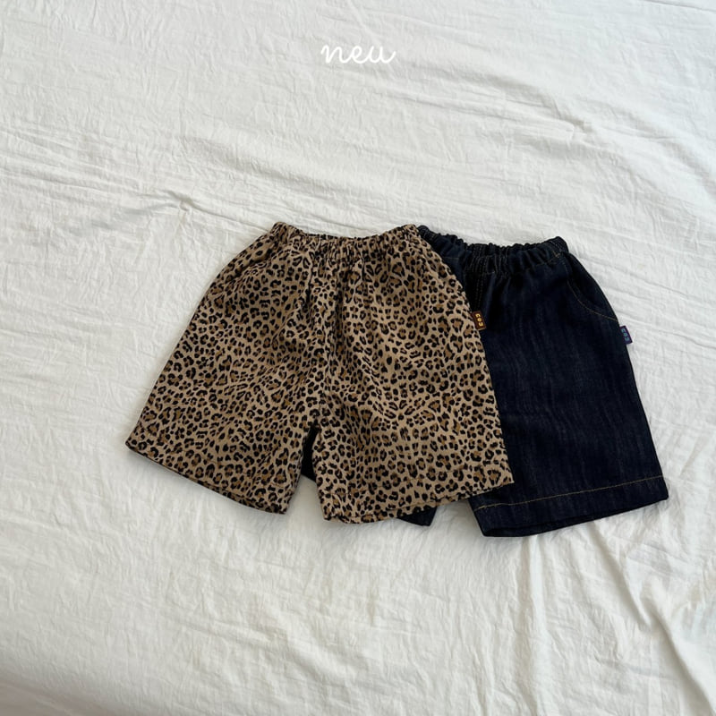Little Foxx – Leopard Autumn Bermuda Pants