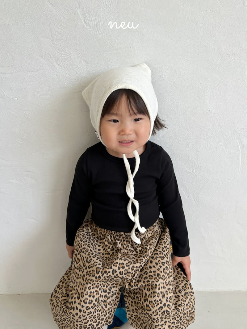 Little Foxx – Leopard Autumn Bermuda Pants