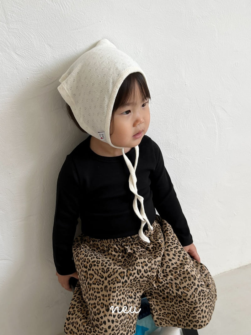 Little Foxx – Leopard Autumn Bermuda Pants