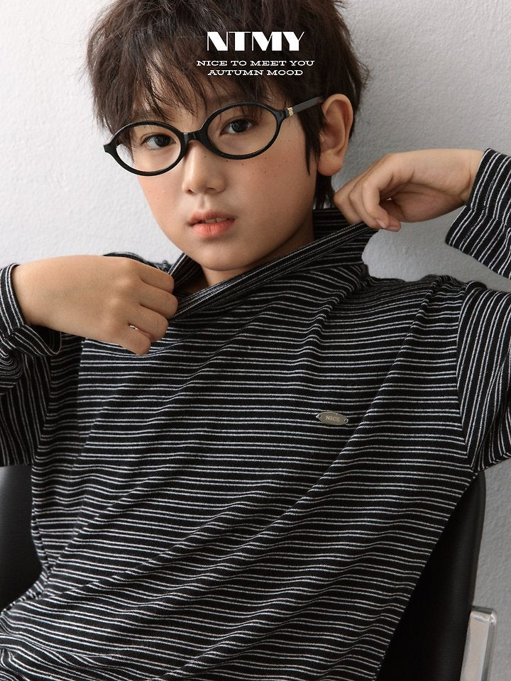Little Foxx – Latte Turtleneck Tee