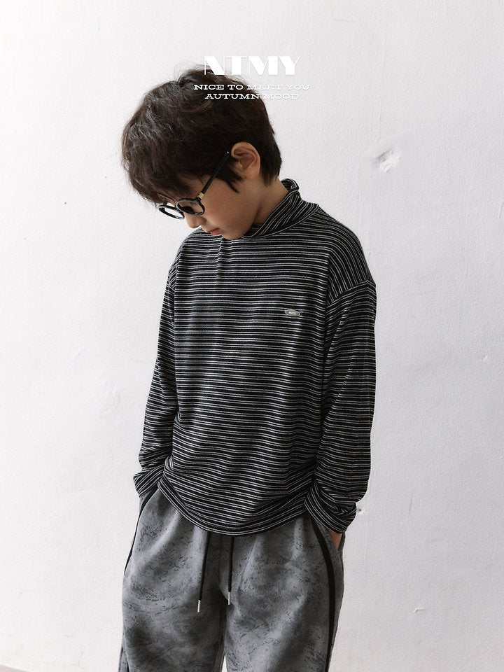 Little Foxx – Latte Turtleneck Tee