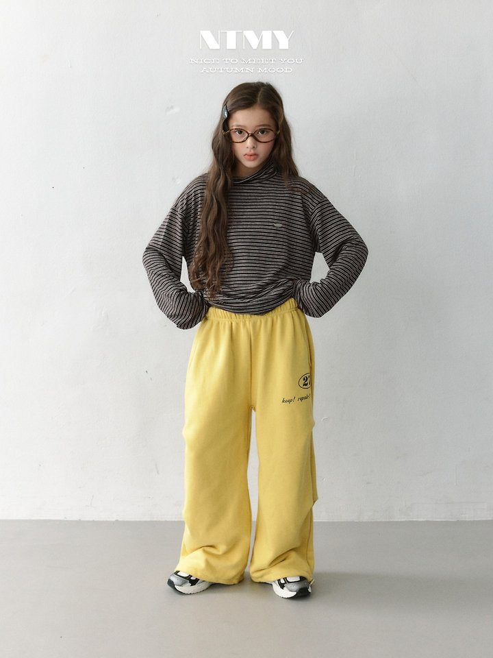 Little Foxx – Latte Turtleneck Tee