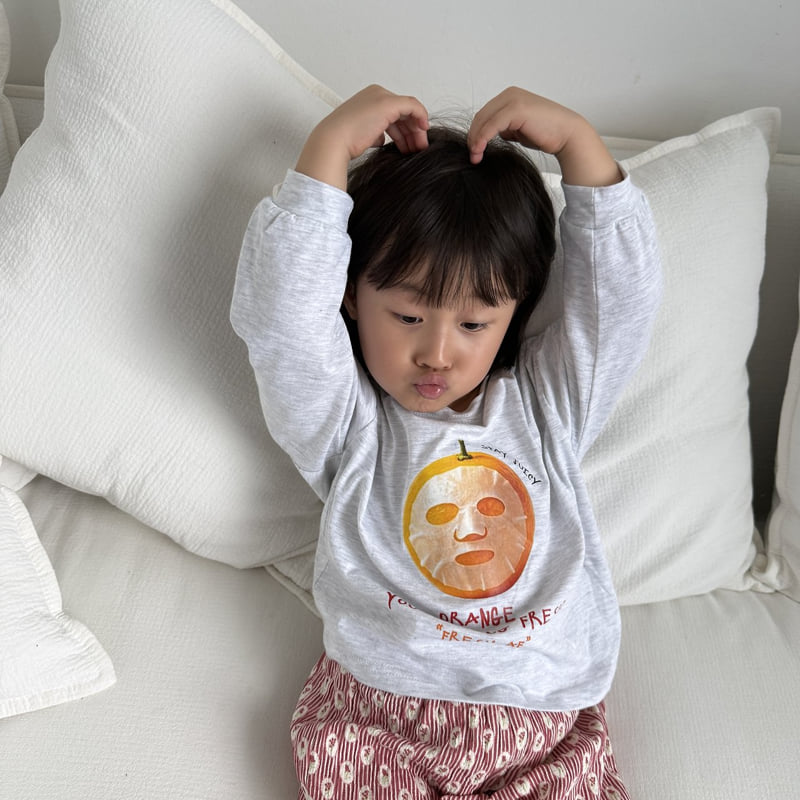 Little Foxx – Annoying Orange Long Sleeve Tee