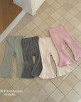Toffee Bebe Bootcut Pants – Bootcut-Hose für Babys von Ninibello, Made in Korea