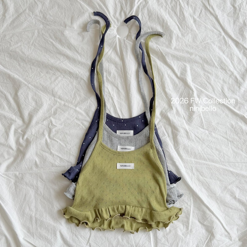 Little Foxx – Vivi Eyelet Halter Neck
