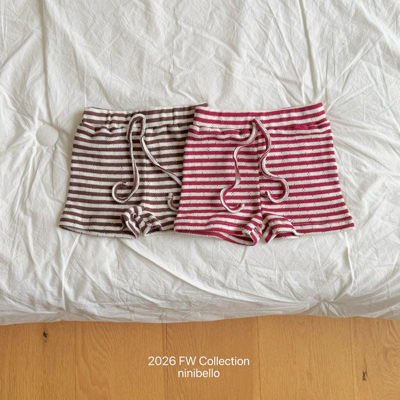 Little Foxx – Tommy Eyelet Shorts