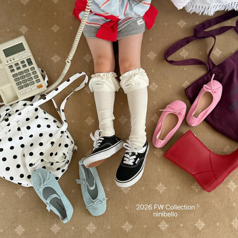 Little Foxx – Pintuck Frill Socks