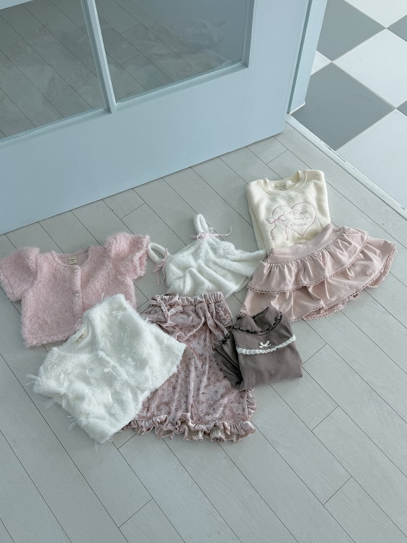 Little Foxx – Mignon Lace Turtleneck Tee