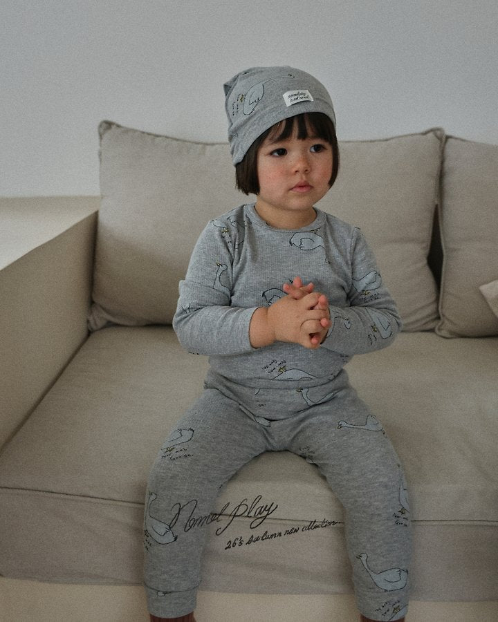 Little Foxx – Normal Duck Ribbed Pointed Hat