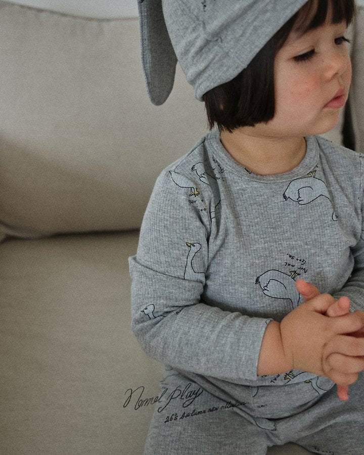 Little Foxx – Normal Duck Ribbed Pointed Hat