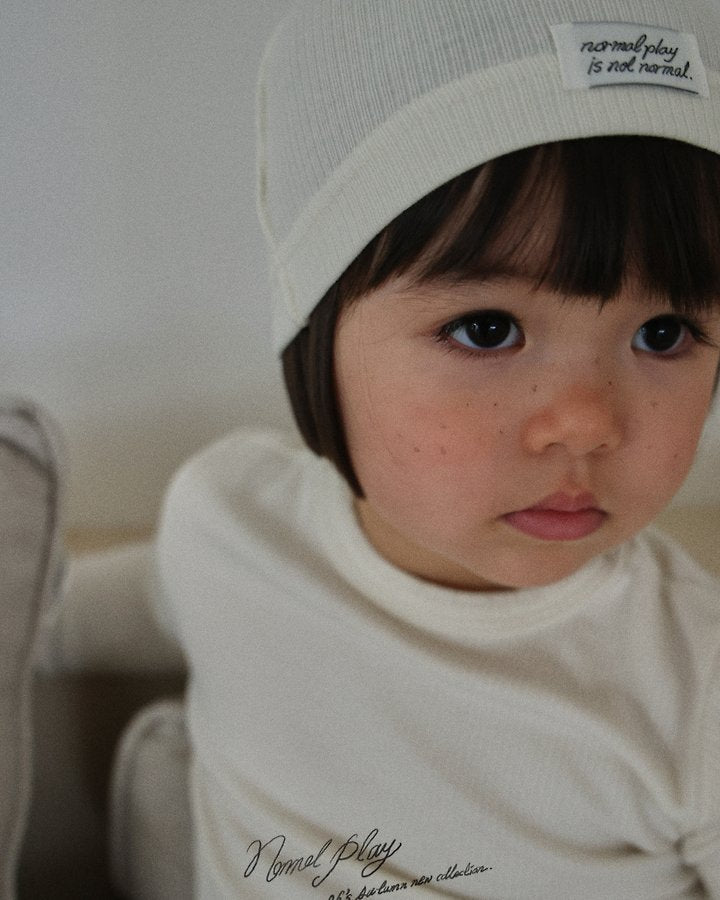 Little Foxx – Soft Autumn Pointed Hat