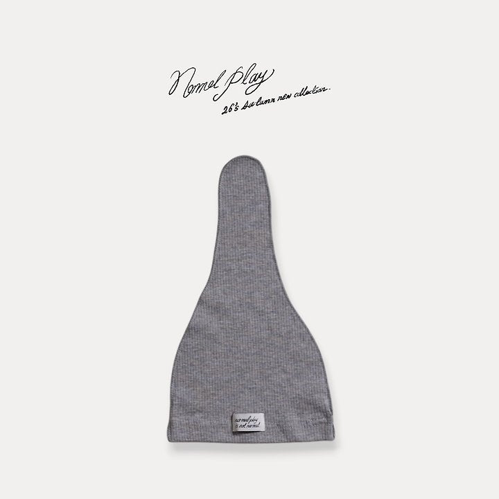Little Foxx – Soft Autumn Pointed Hat