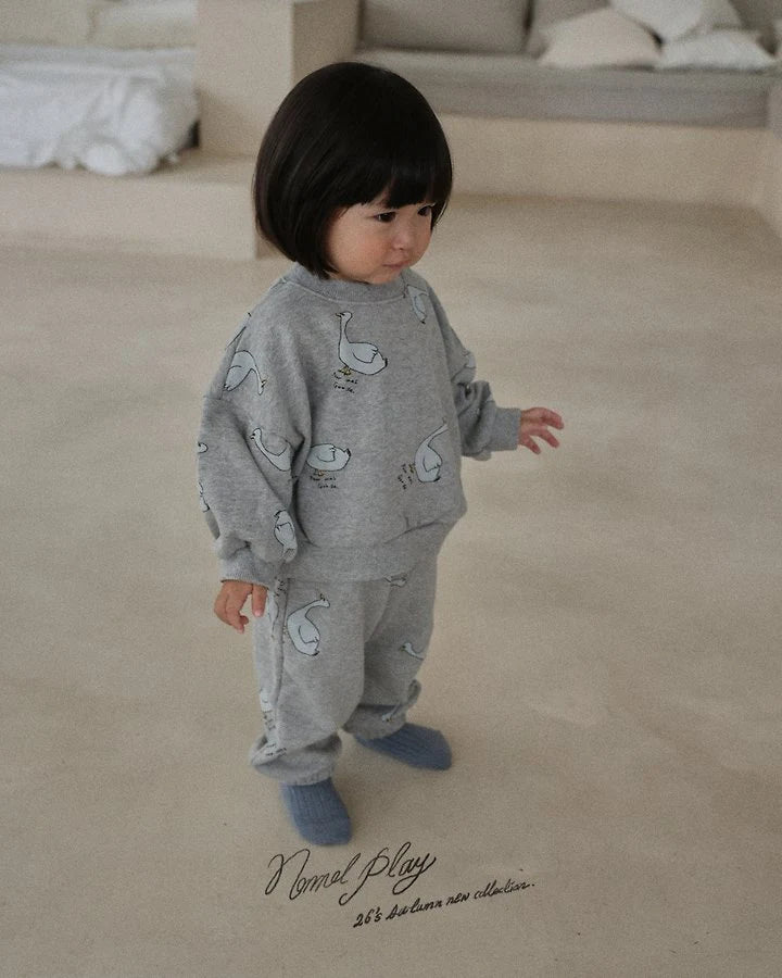 Little Foxx – Normal Duck All-Over Print Sweatshirt