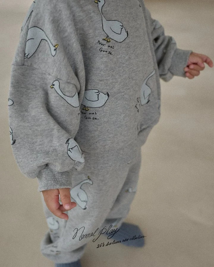 Little Foxx – Normal Duck All-Over Print Sweatshirt
