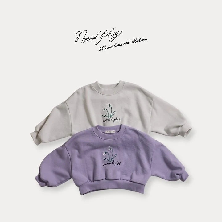 Little Foxx – Double Flower Embroidered Crop Sweatshirt