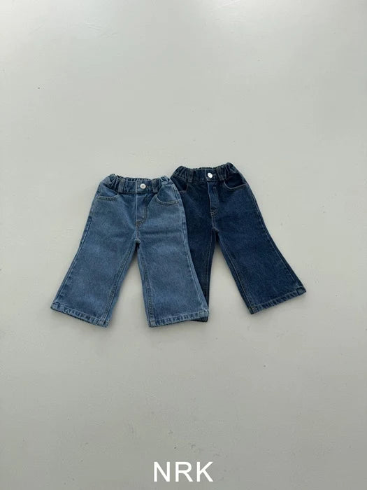 Loose Fit Bootcut Pants_byLittleFox_jetztvorbestellen