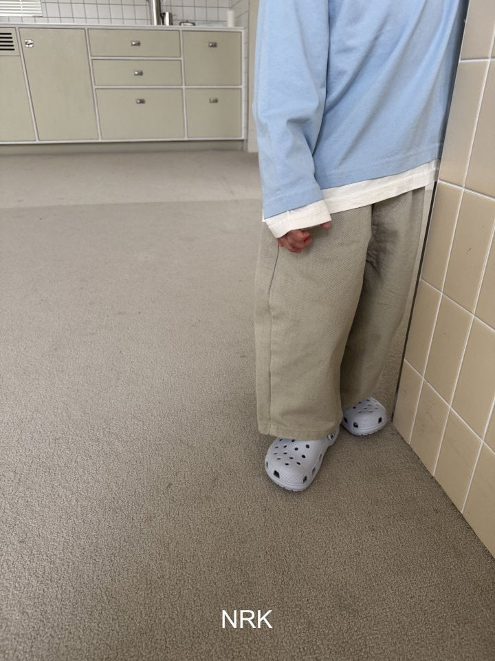 Make Pants1_byLittleFox_jetztvorbestellen