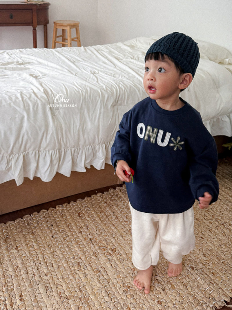 Little Foxx – Embroidered Patch Tee
