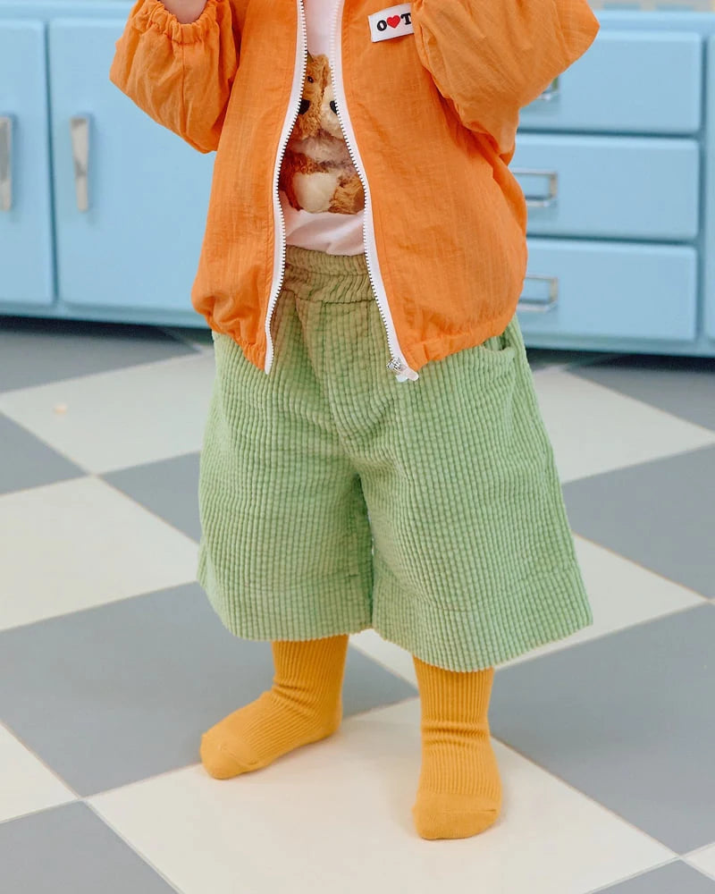 Big Corduroy Pants