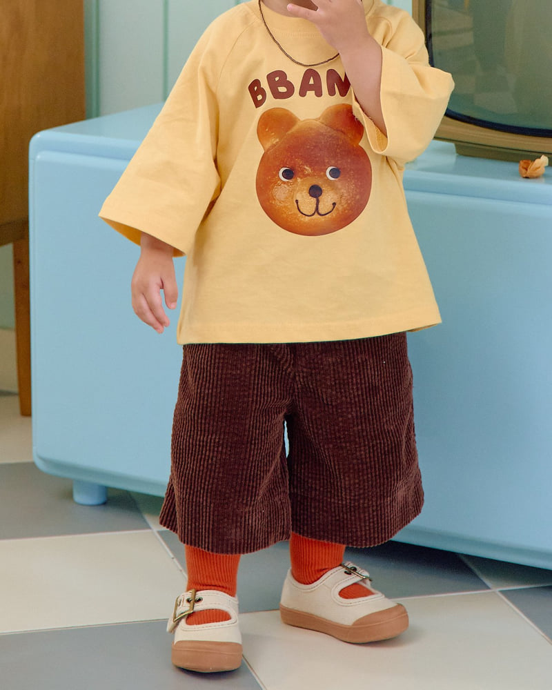 Big Corduroy Pants