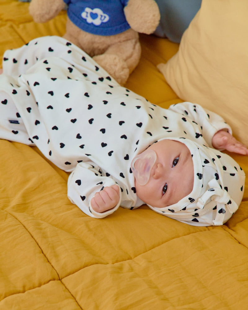 Petit Heart Full Bodysuit + Bonnet Set (Bebe)