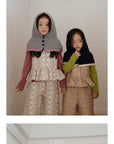 Color Block Cape Balaclava von Oren – alle Detailfotos und Produktinfos