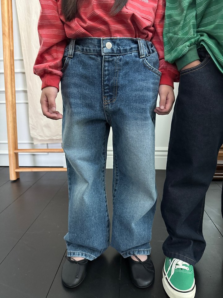 Little Foxx – Fall Wide Denim Pants