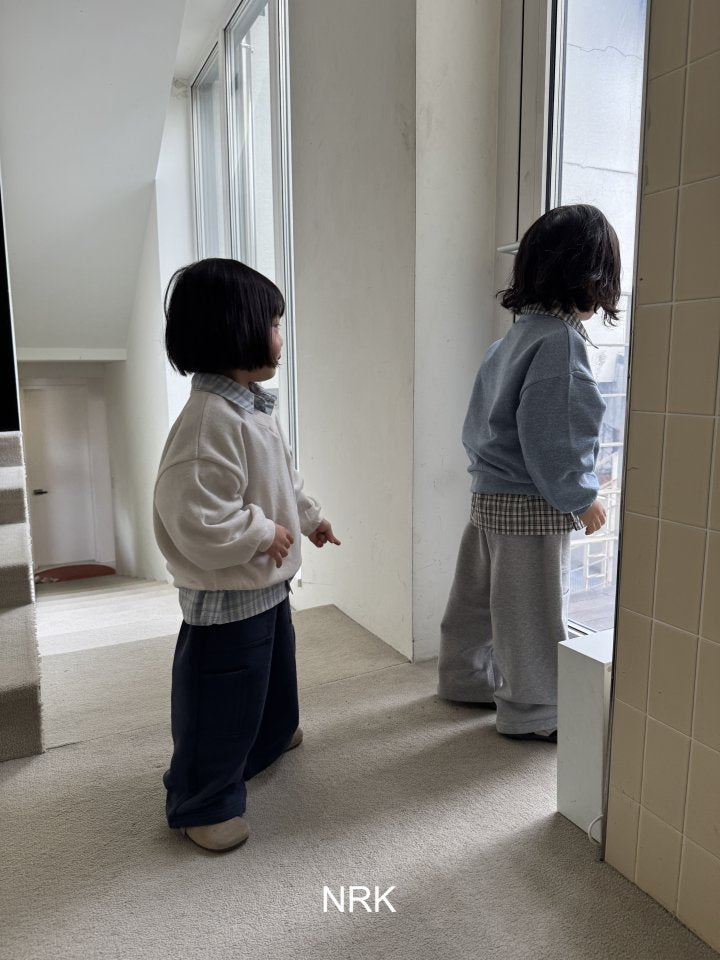 V-Neck Knit2_byLittleFox_jetztvorbestellen