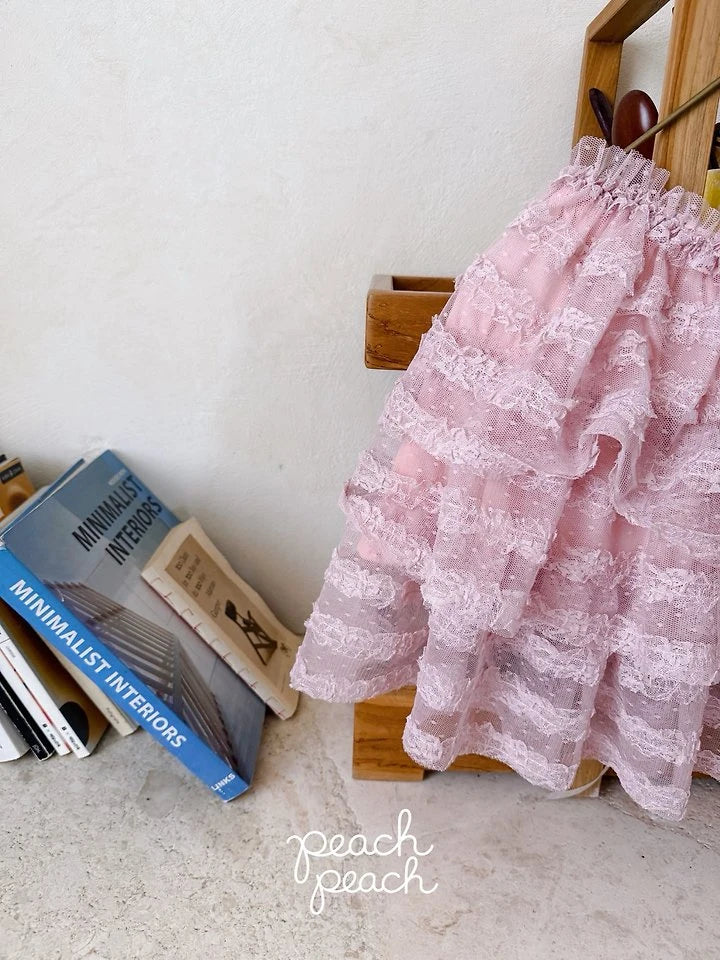 Little Foxx – Antique Lace Skirt