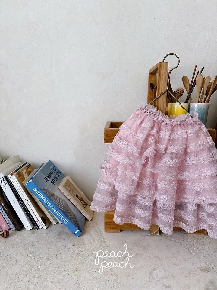 Little Foxx – Antique Lace Skirt