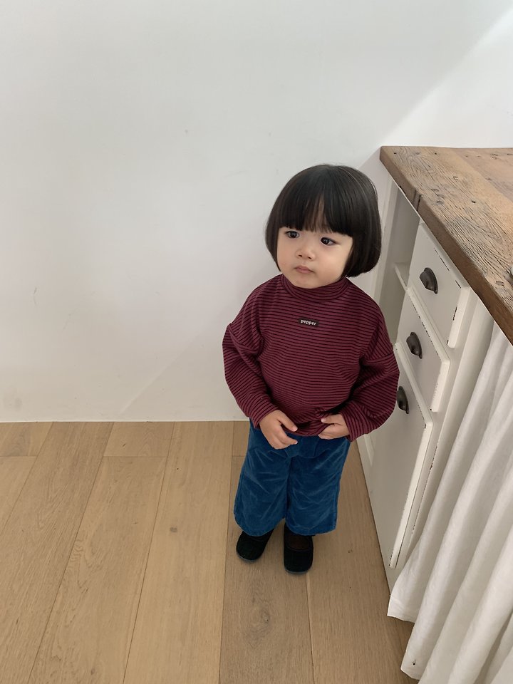 Bumblebee Striped Turtleneck – koreanische Kindermode bei Little Foxx