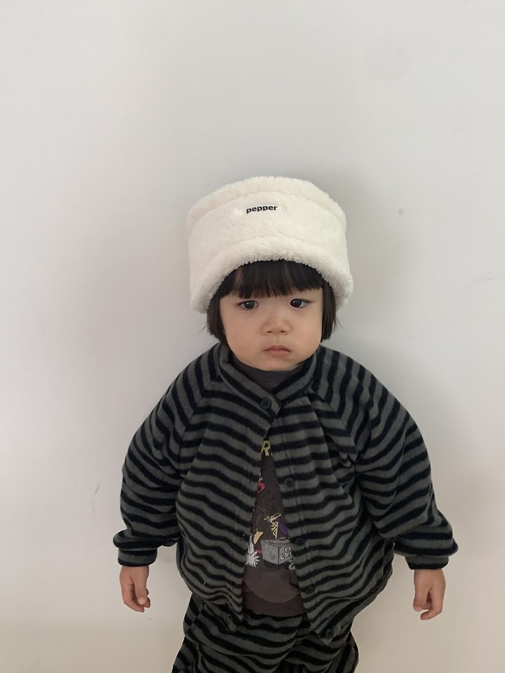 Oreo Cardigan – Strickjacke für Kinder, Made in Korea